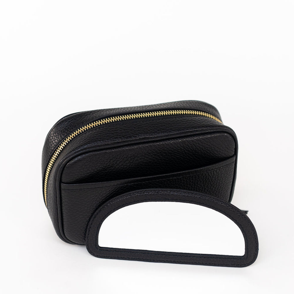 
                  
                    Bay Bag
                  
                
