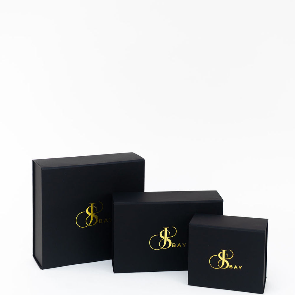 
                  
                    Mini Bay Gift Box
                  
                